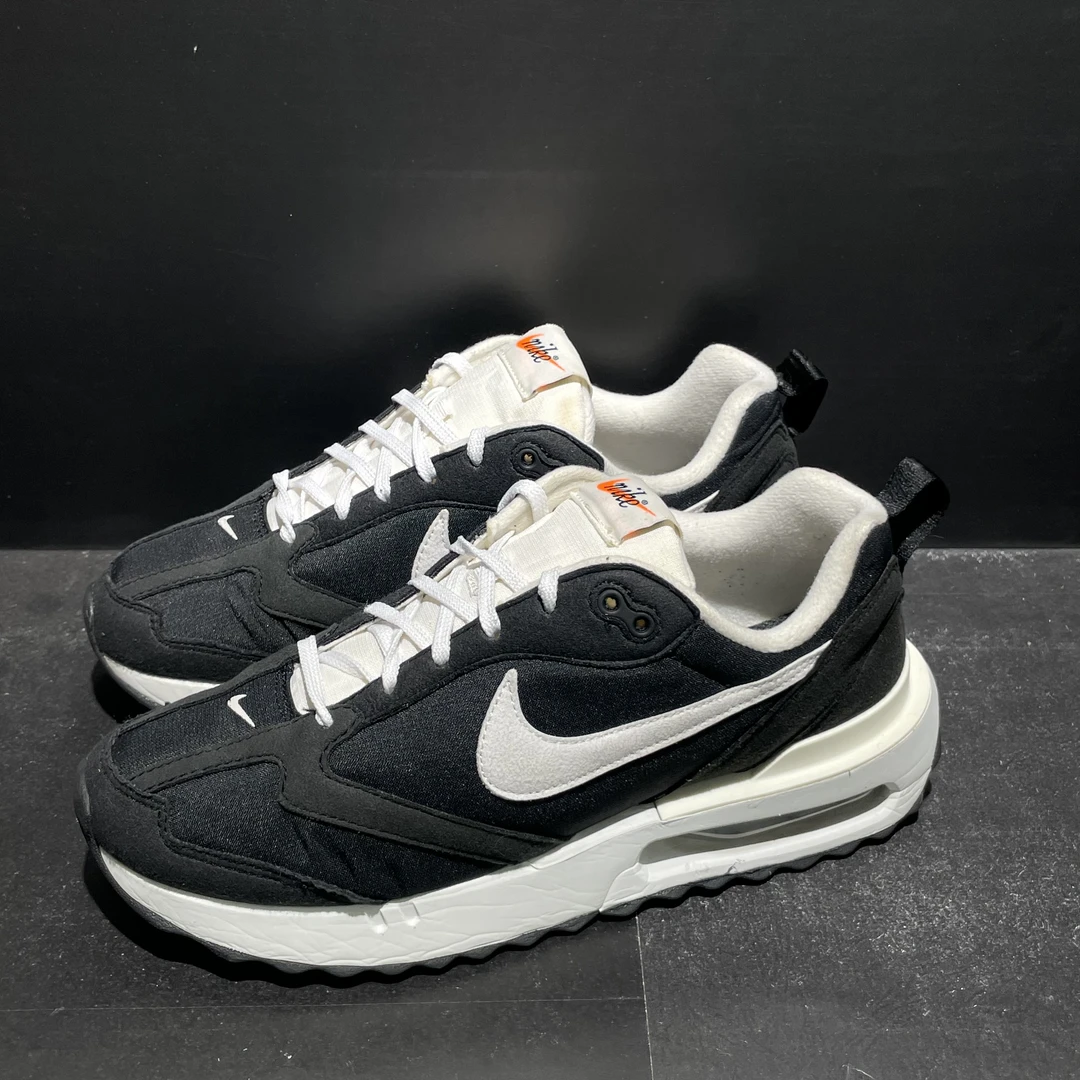 41码260内长｜正品9新 Nike air max dawn 黑白 复古气垫 休闲鞋