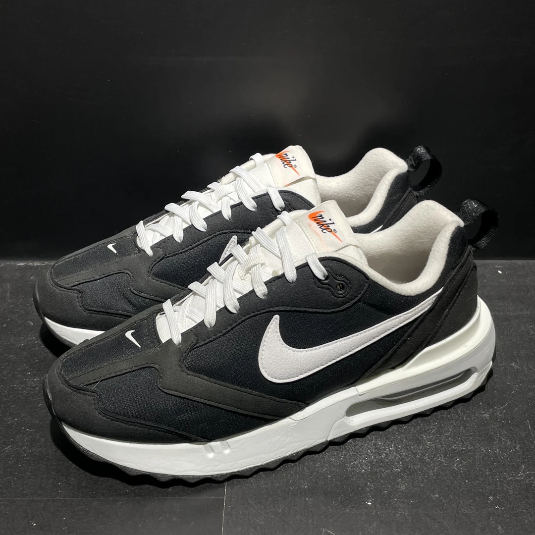 42码265内长｜正品99新 nike air max dawn 黑白 气垫 复古休闲鞋