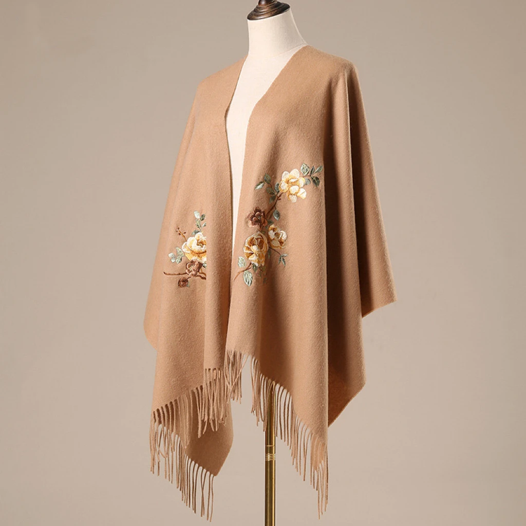 秋冬新款外搭羊毛披肩保暖时尚洋气围巾送婆婆礼物礼盒包装见面礼