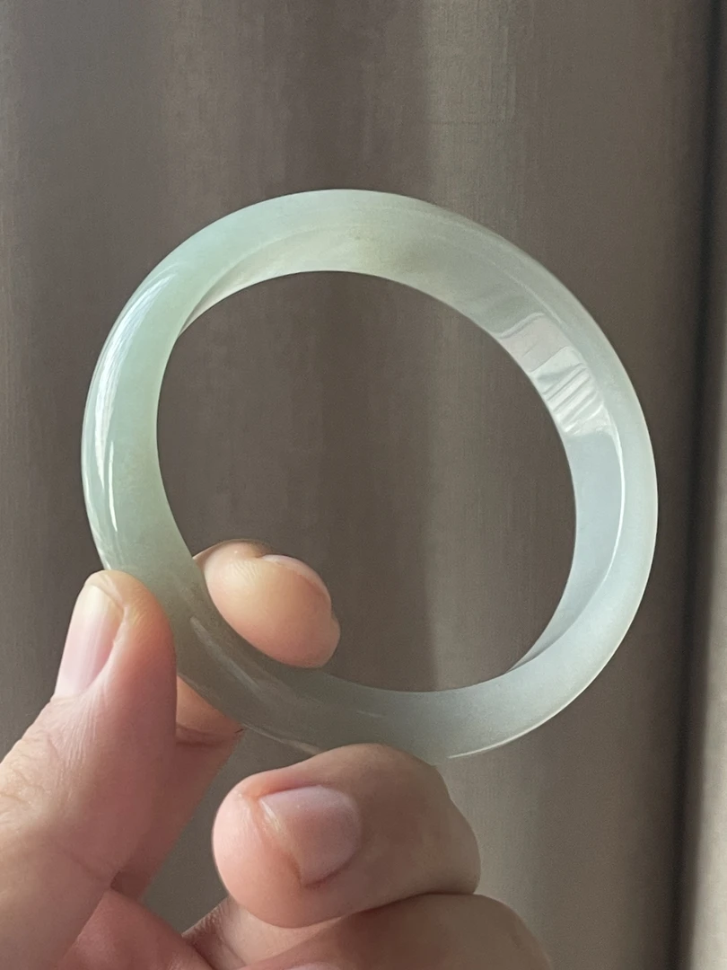 天然翡翠59圈口手镯（6号）