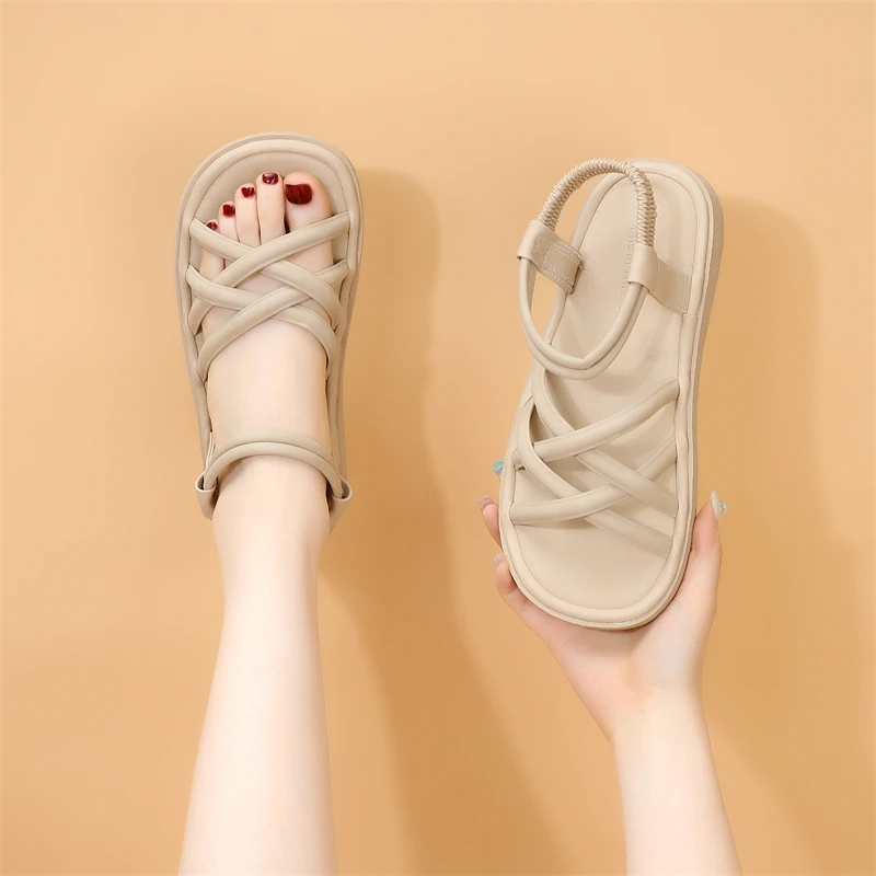 平底交叉罗马凉鞋女夏2024年新款软底防滑仙女风配裙时装沙滩凉鞋
