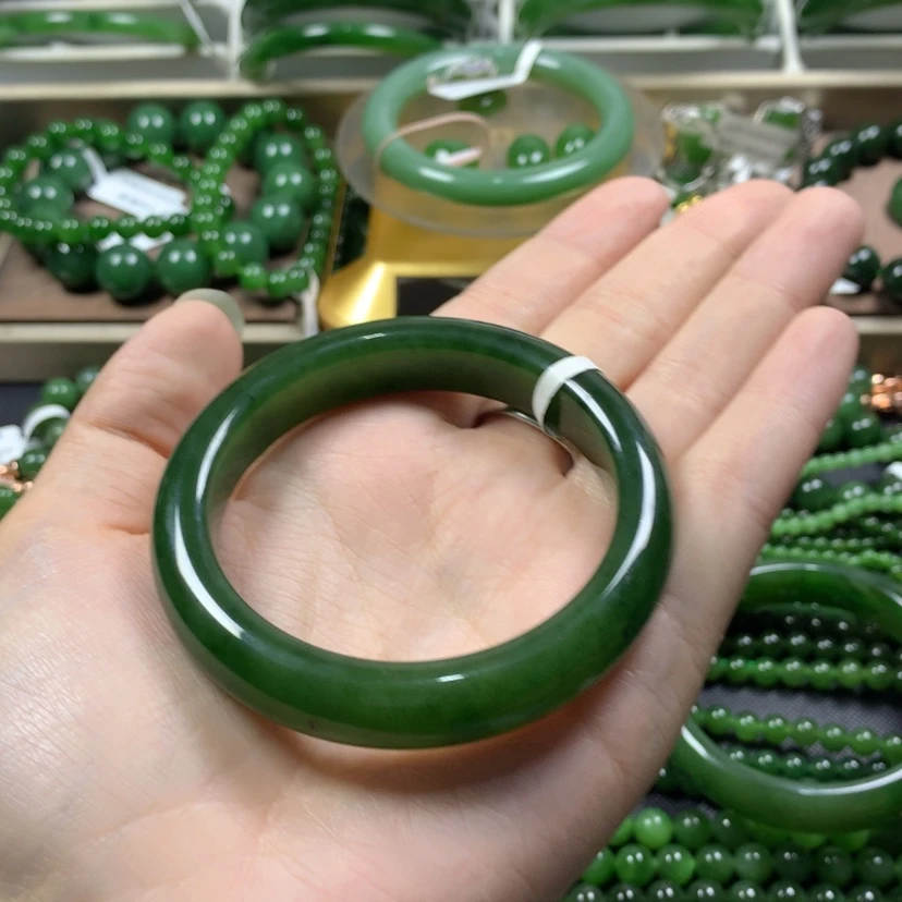 【闪购商品】和田玉（碧玉）手镯未镶嵌尘**花