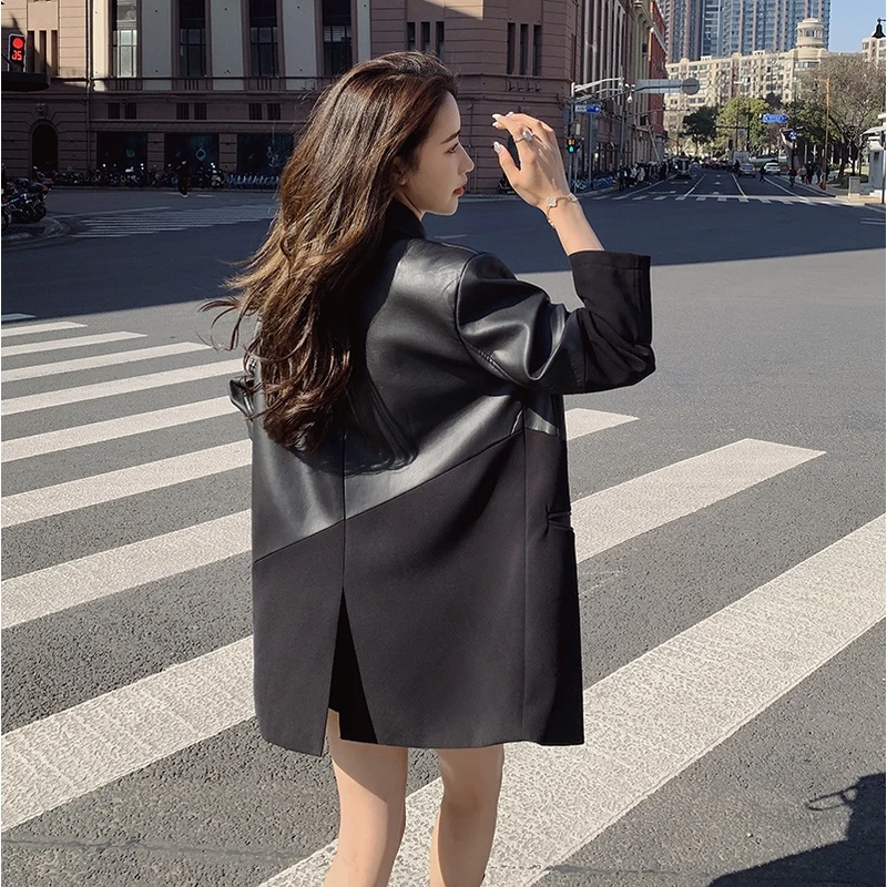今年流行黑色皮衣西装外套女春秋2023新款设计感拼接休闲pu皮西服