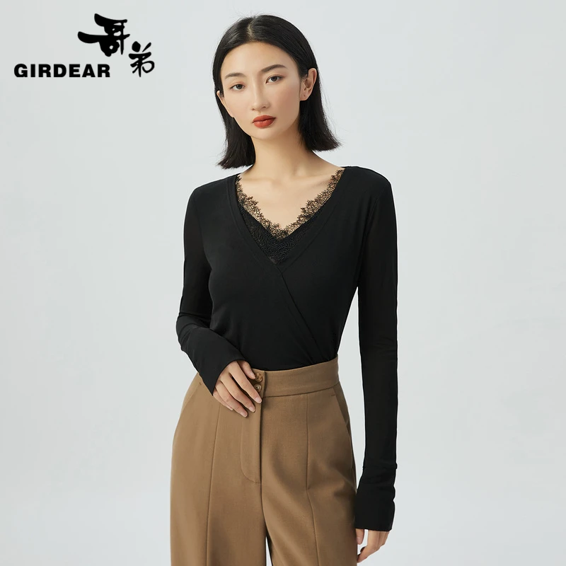 GIRDEAR/哥弟显瘦V领蕾丝拼接假两件长袖套头衫1300933