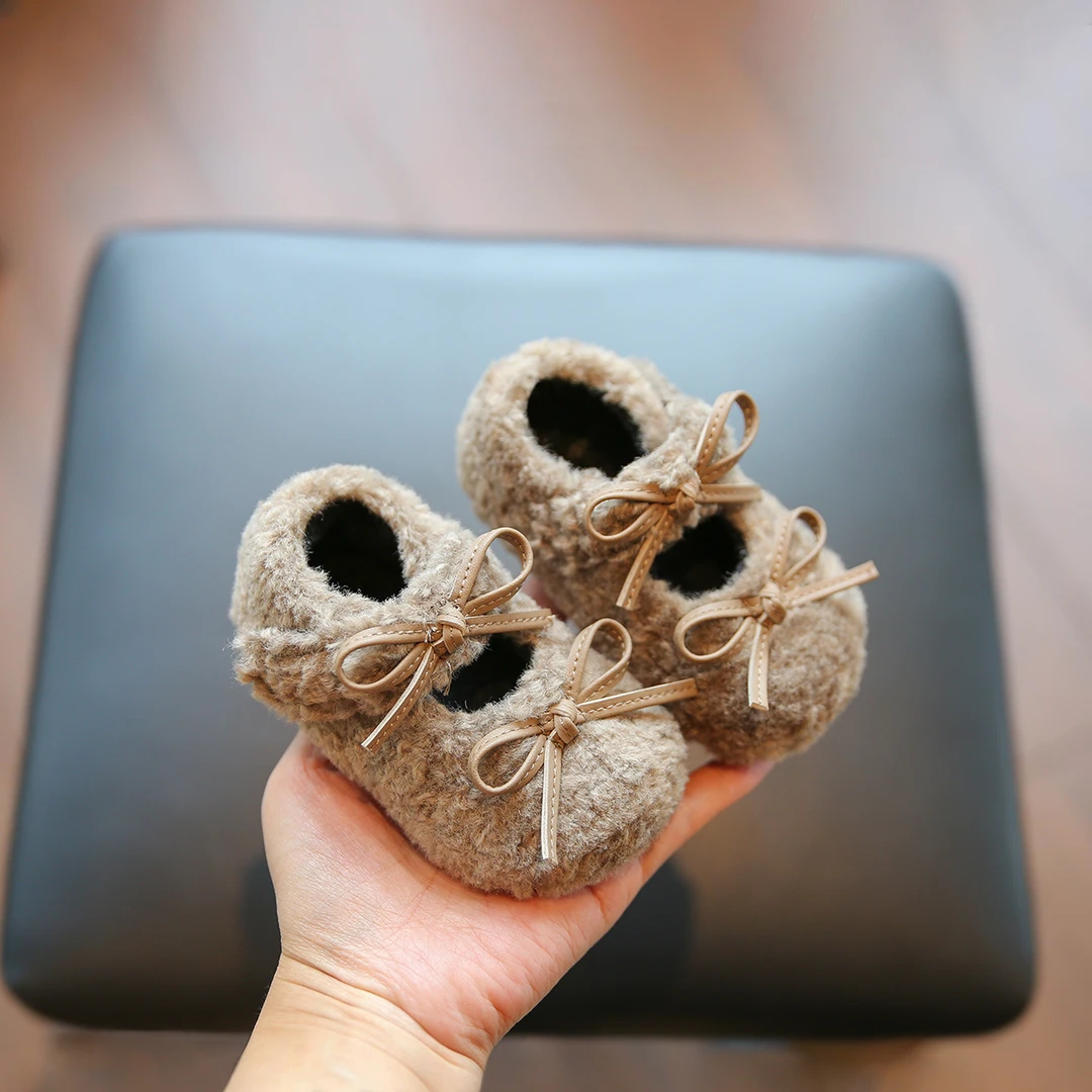 秋冬女宝宝鞋子保暖棉鞋女婴软底学步鞋小公主鞋女孩毛毛鞋一两岁