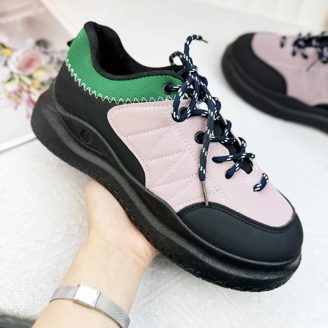 小众丑萌休闲板鞋女秋季新款平色厚底轻便ins百搭运动鞋B06