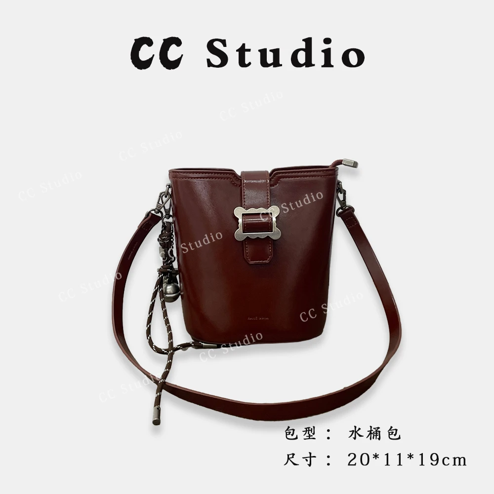 【尚恩CC】SK-82638-焦糖棕-轻奢时尚简约百搭女士新款单肩水桶包