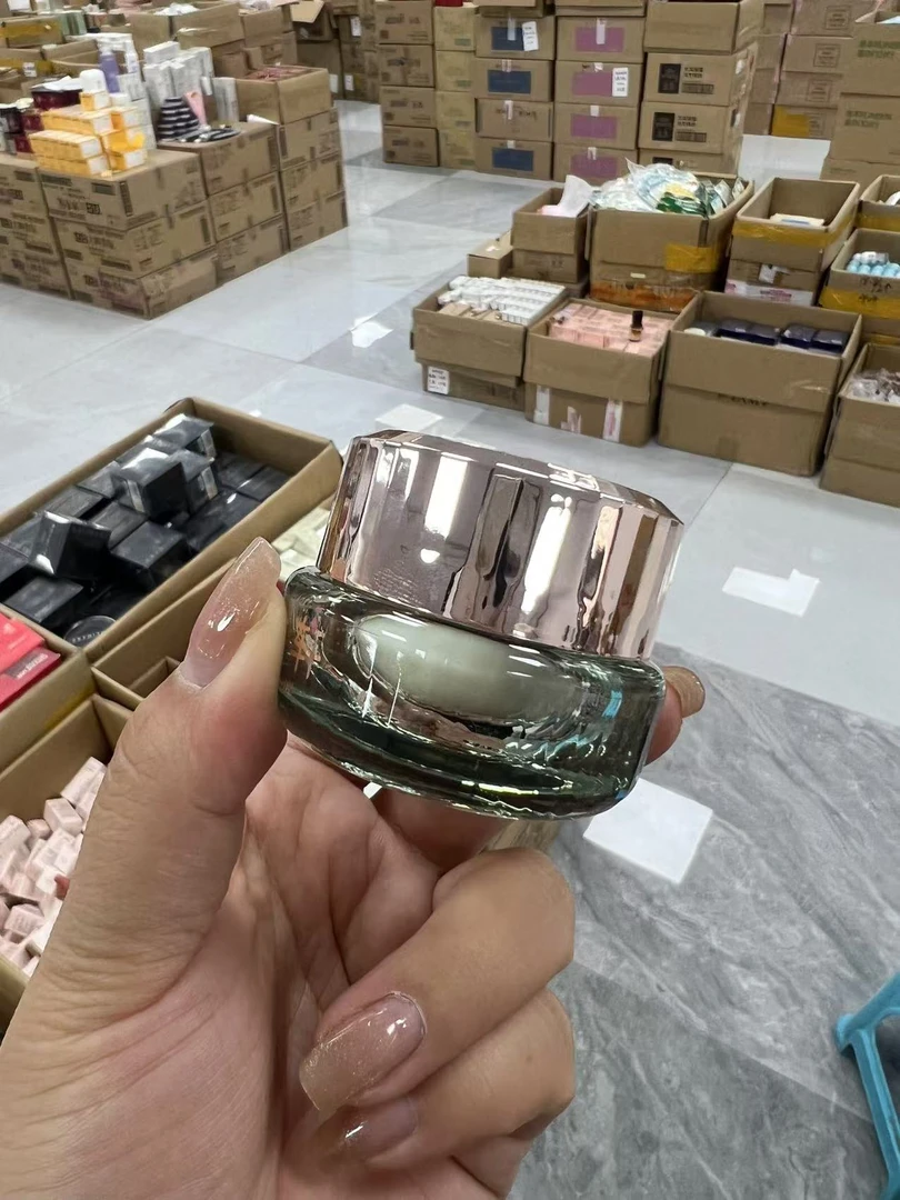 山茶花修护平衡面霜