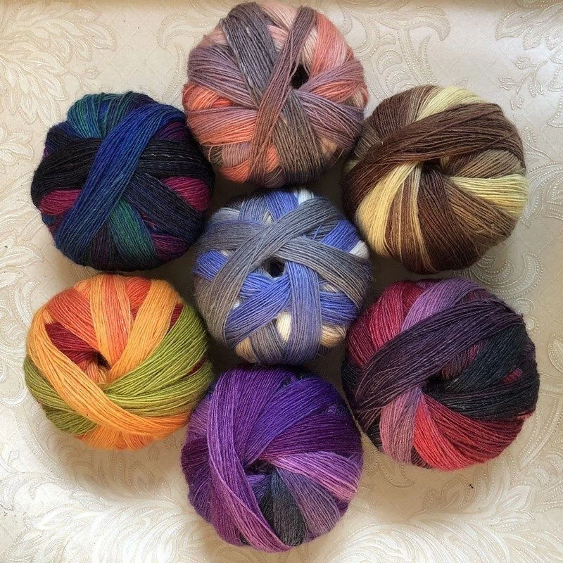 德国彩虹超长段染羊毛线魔幻彩球毛线团羊毛蕾丝线钩织披肩毛衣