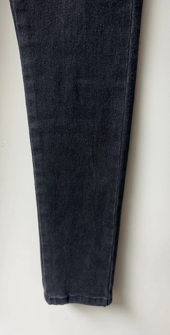 [富贵] H 四季牛仔裤 DS黑色三扣纽扣高腰小脚牛仔裤 DS004