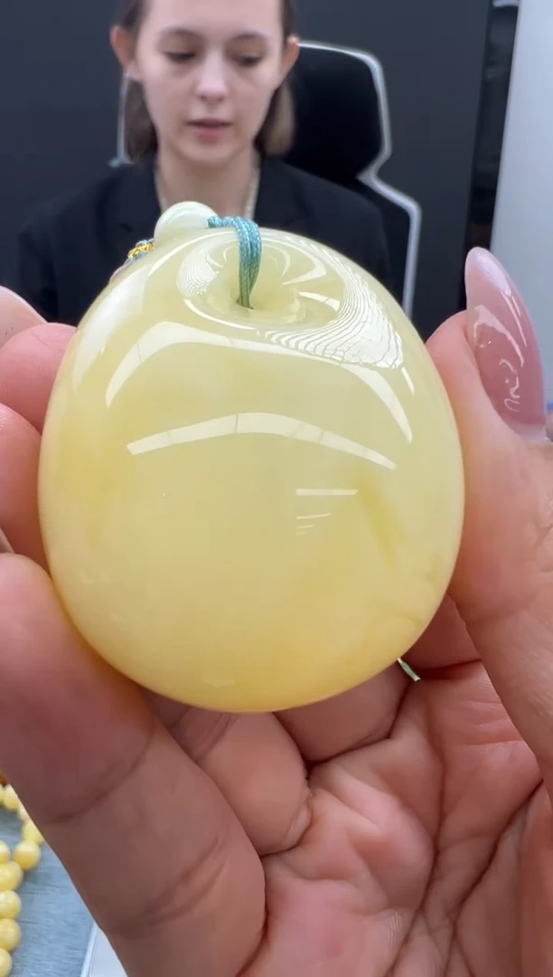 【闪购商品】琥珀颈饰未镶嵌752秒拍号