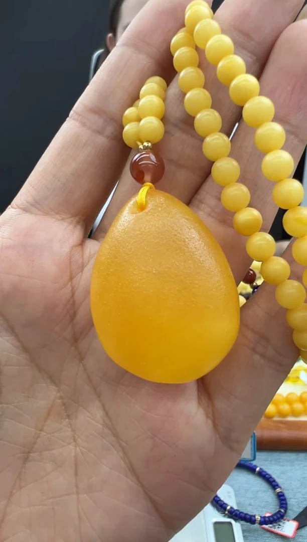 【闪购商品】琥珀颈饰未镶嵌527秒拍号