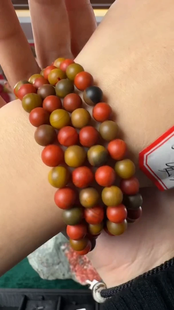 【闪购商品】南红玛瑙手串未镶嵌28秒拍号