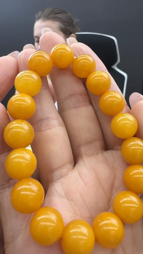 【闪购商品】琥珀手串未镶嵌513秒拍号