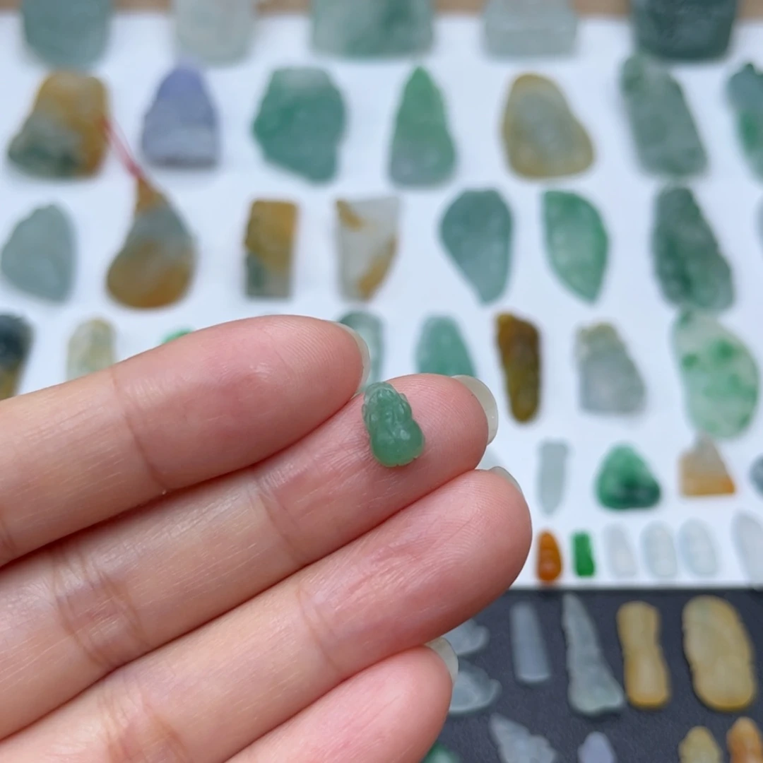 【闪购商品】定制翡翠未镶嵌