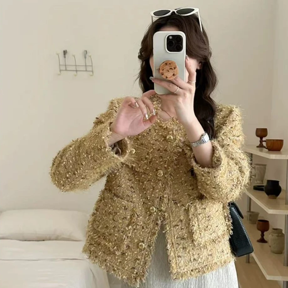 小香风短外套女春秋法式年轻2024新款小个子高级感流苏粗花呢上衣