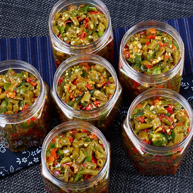 湖南传统特产精选彩椒酸豆角开盖即食香辣下饭好吃爽口美味鲜香