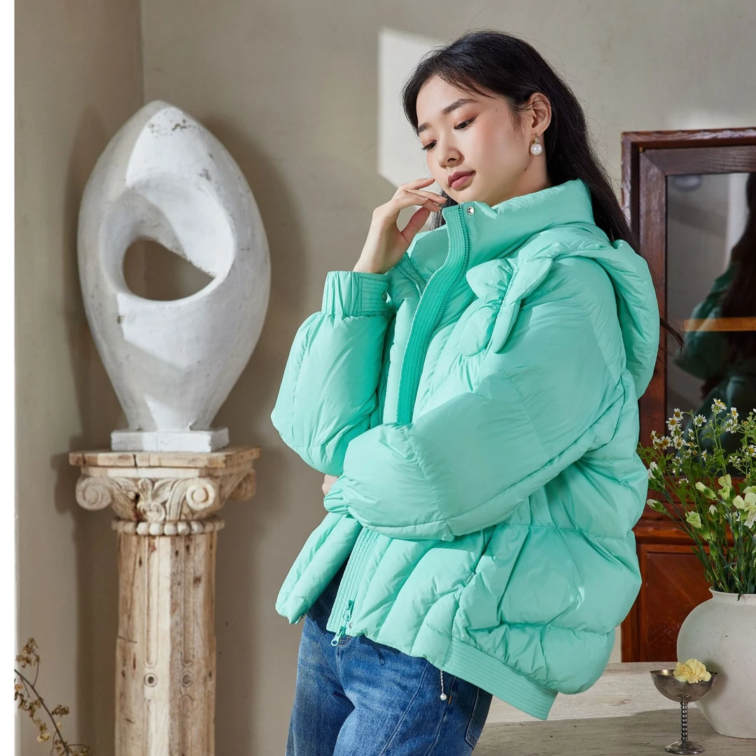 【大梦】芭依璐花朵造型连帽抽绳轻便时尚羽绒服88Y6016