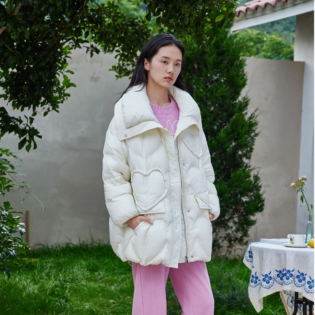【高定】芭依璐翻领甜美浪漫甜美爱心羽绒服88Y6018