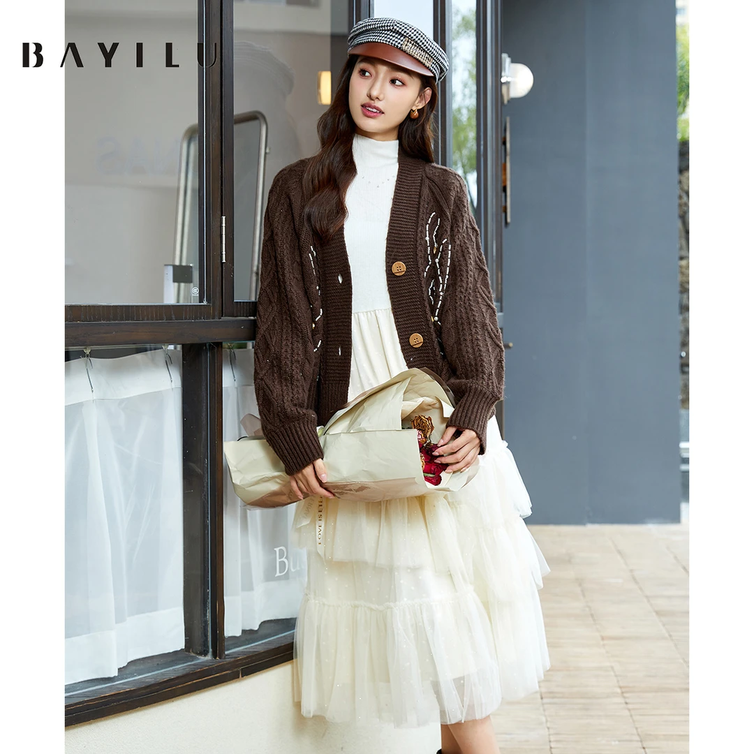 芭依璐冬季时尚针织毛衫拼接连衣裙88L7617