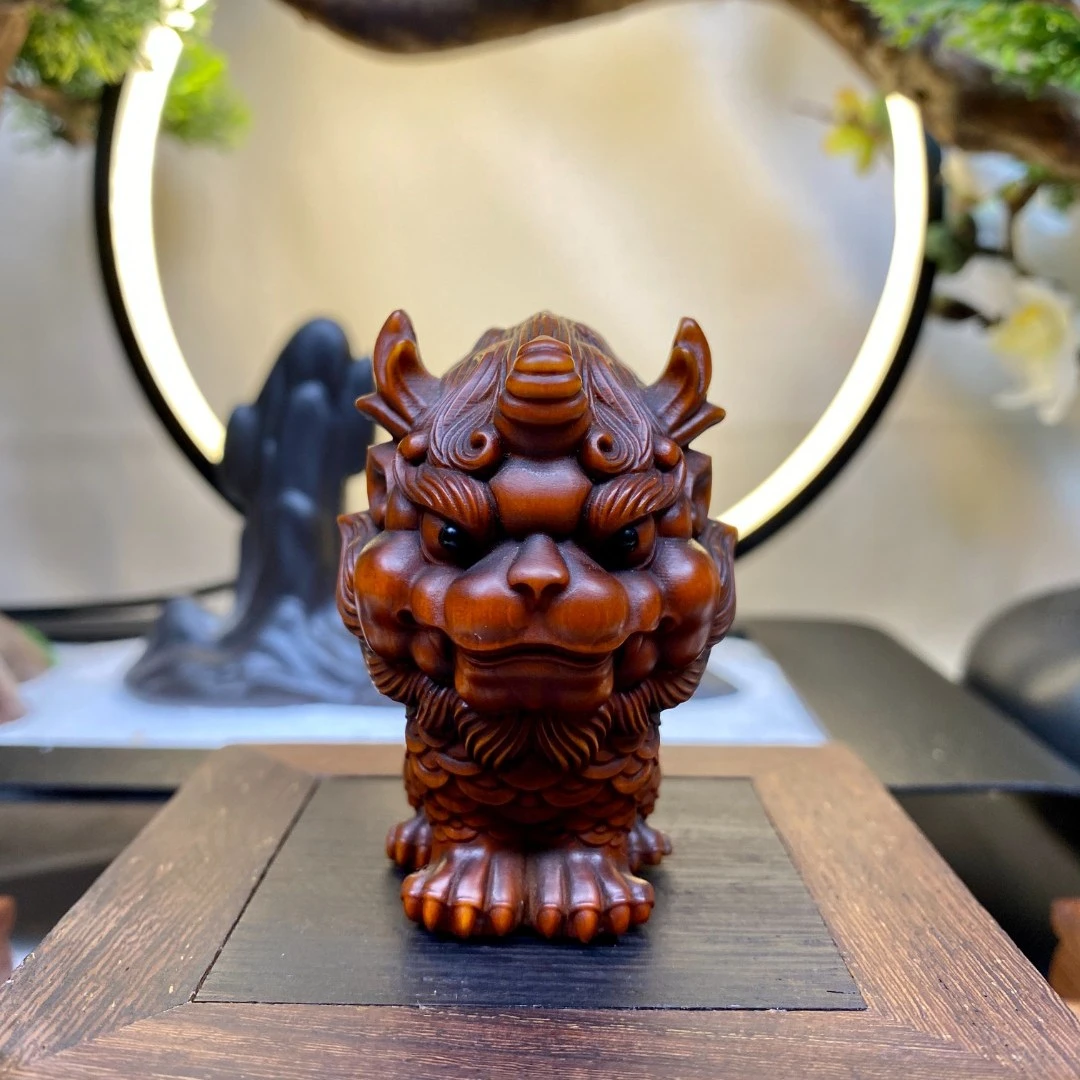 黄杨木仿古瑞兽麒麟手把件