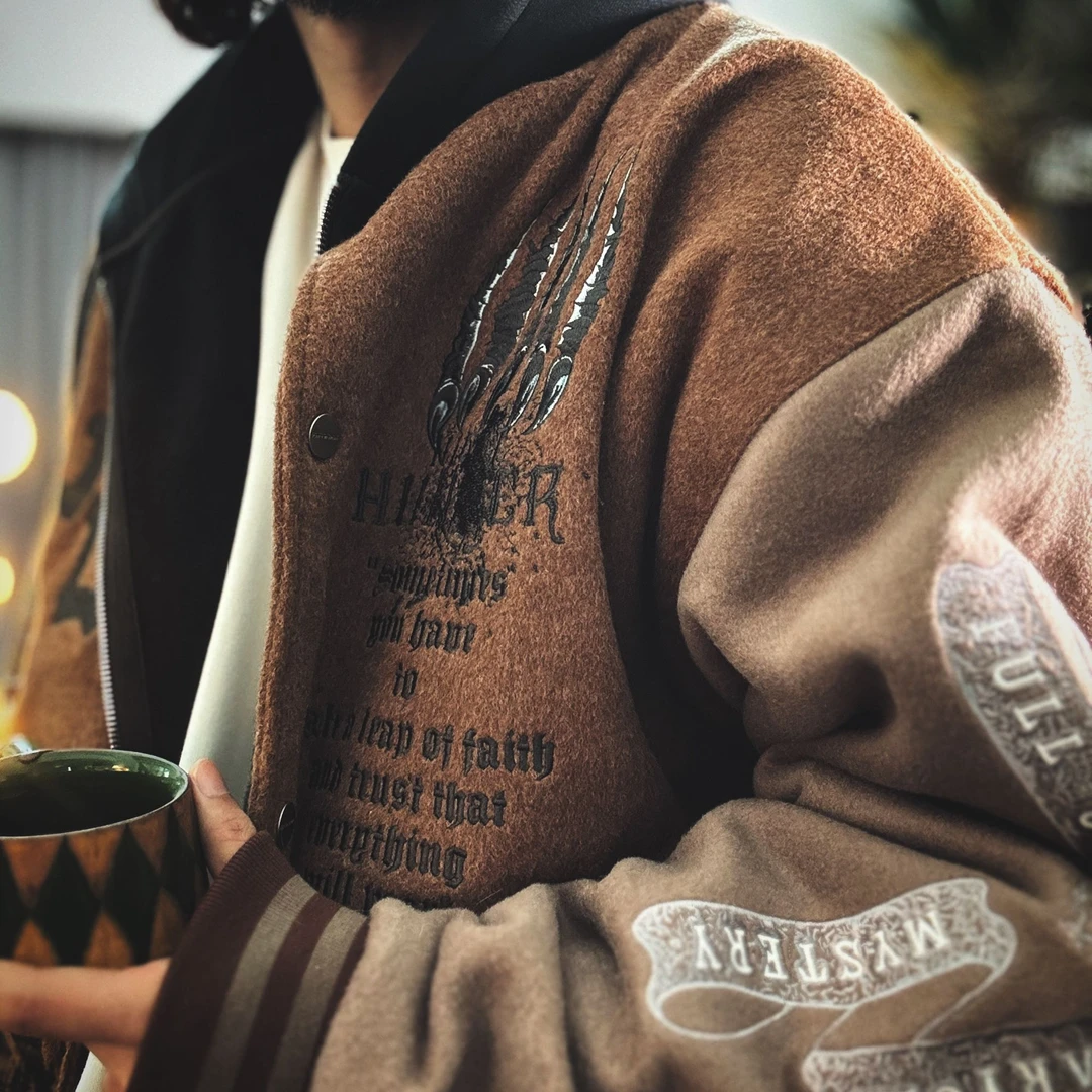 关闭周日 荒野猎人·棕熊 棒球服