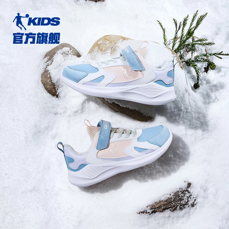 中国乔丹儿童防寒保暖加绒二棉鞋男童女童防滑加厚皮面防水运动鞋