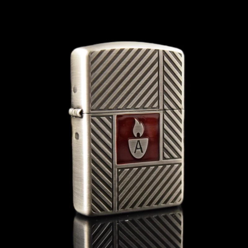 ZIPPO/之宝打火机XF盔甲镀银细纹盾牌红标DY9910DK