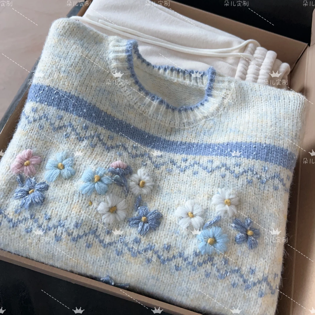 朵儿定制【小兰花】立体钩花设计感圆领针织毛衣IH16
