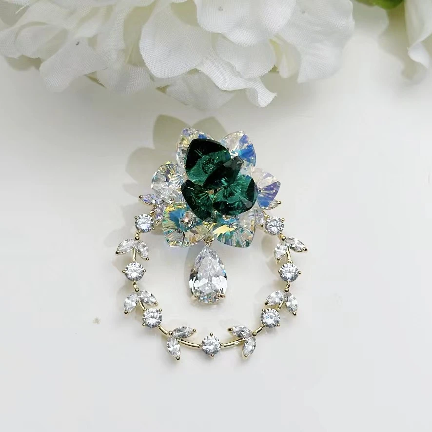 铜合金仿水晶胸针 GD455【施华洛】白绿环之泪胸针