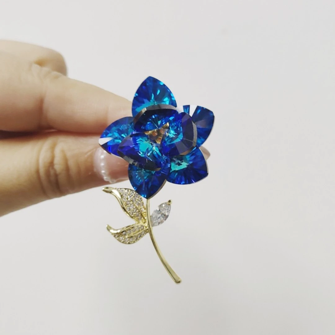 铜合金仿水晶胸针 HY1123蓝玫瑰胸针