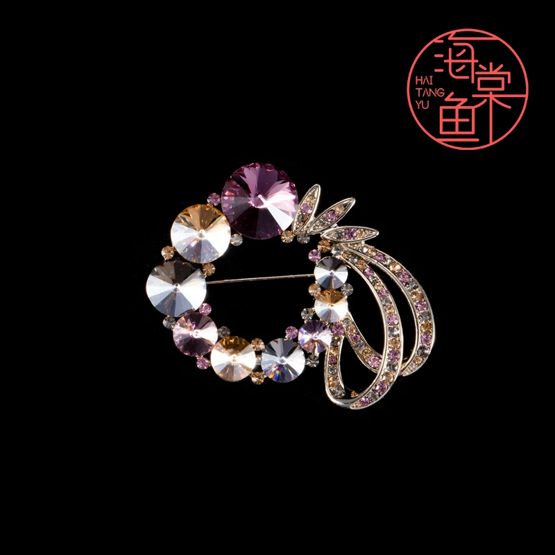 铜合金仿水晶胸针 时尚大气百搭紫色兔语传情胸针3295
