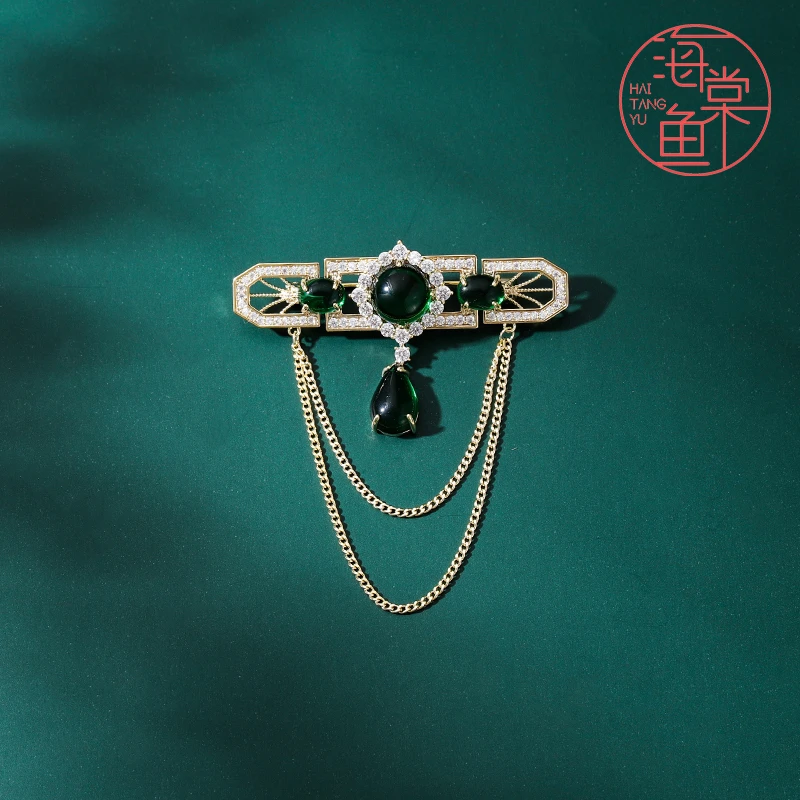 铜合金合成锆石胸针 HY230设计版守护之盾胸针