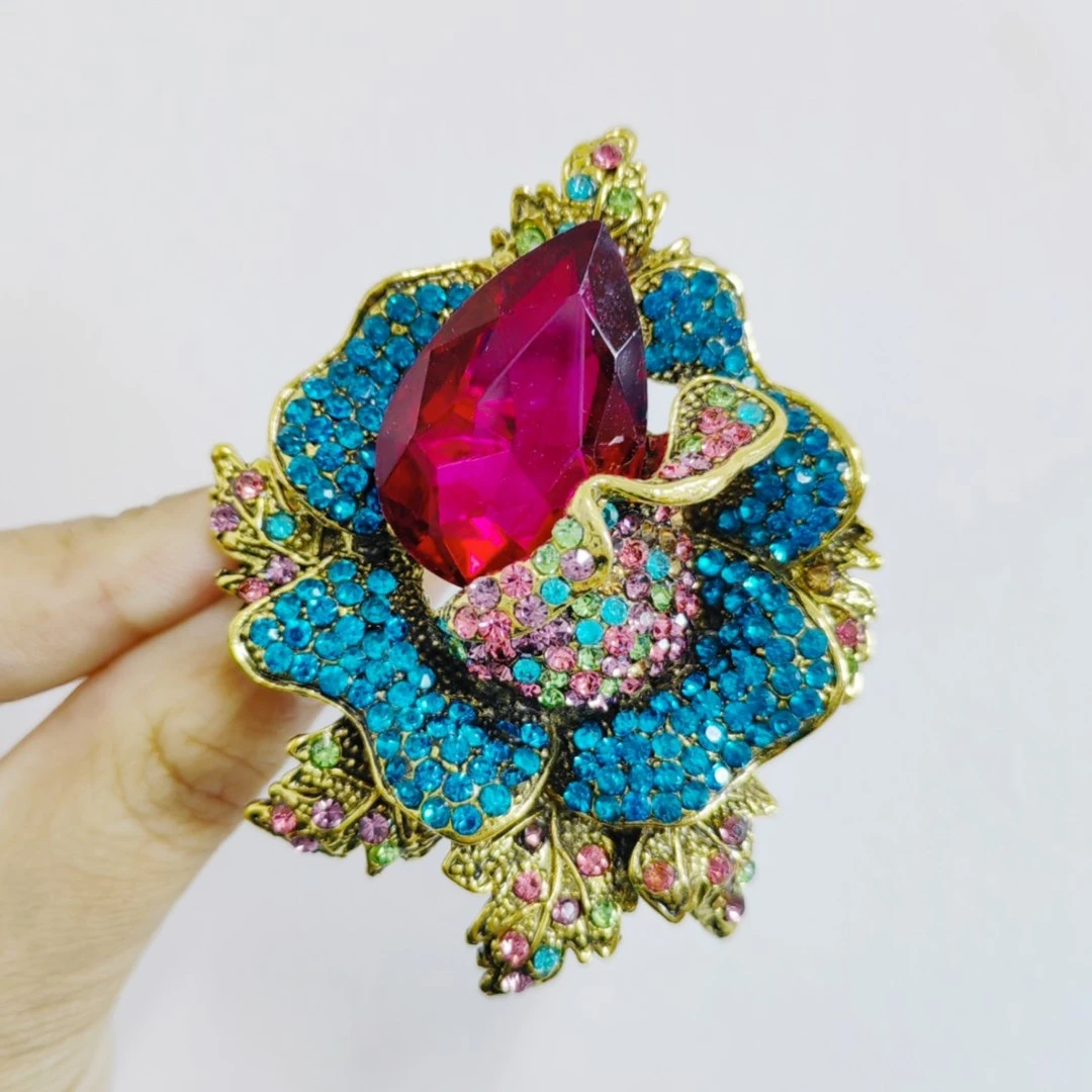 锌合金胸针  ZP313精致红玫胸针