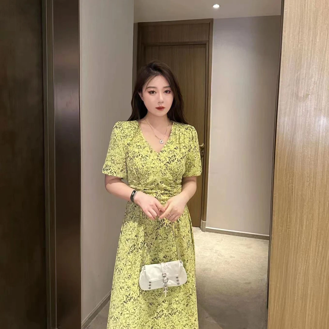 【琪琪推荐】大码女装夏季新款气质V领褶皱显瘦长款连衣裙D11622QL