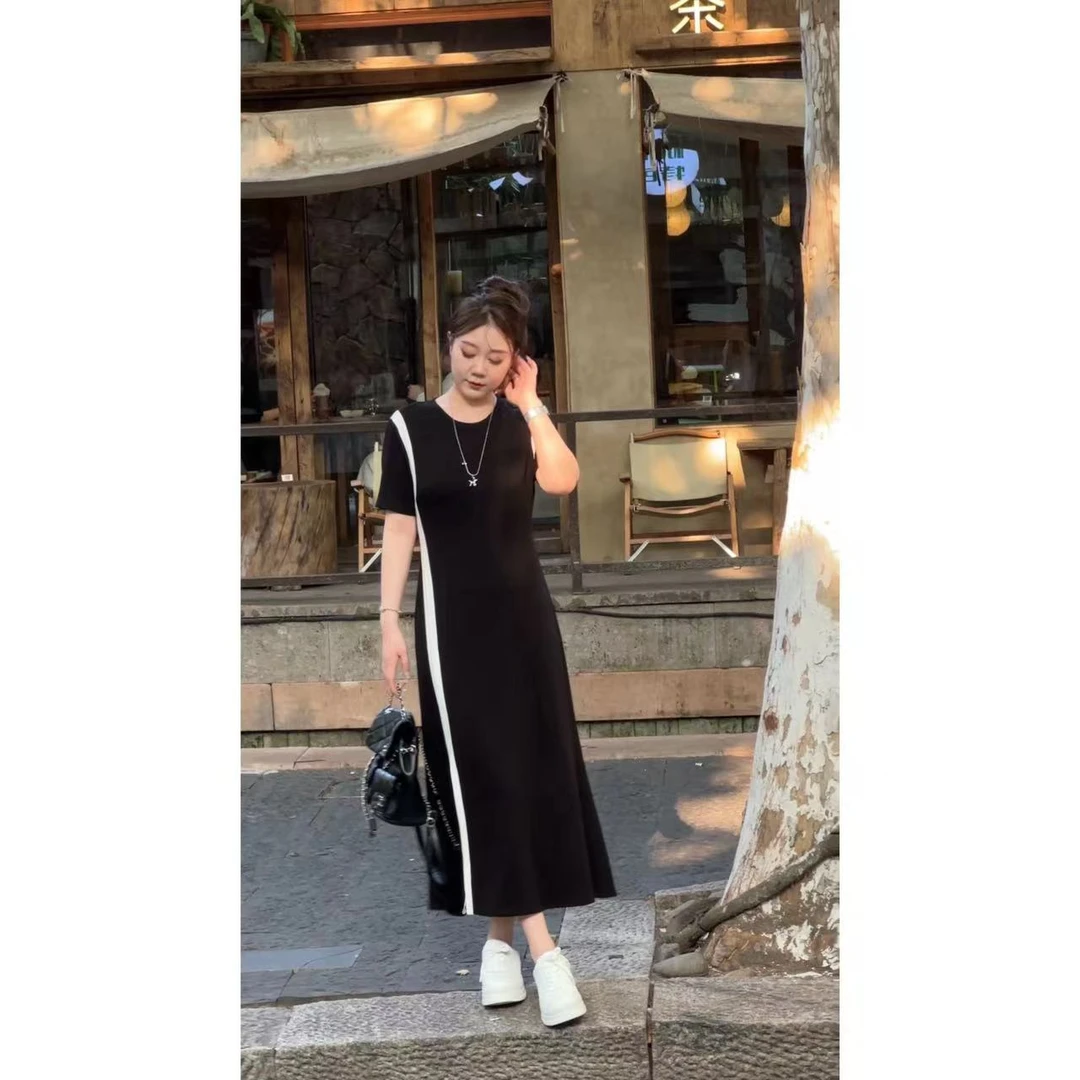 琪琪怪怪大码女装【线条感】设计感简约撞色显瘦连衣裙D14153QD