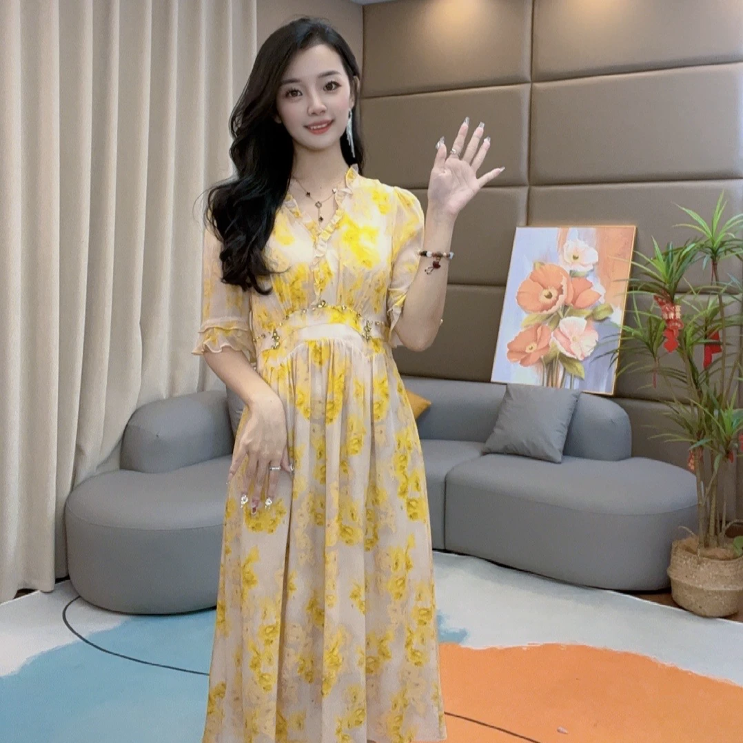 夏季  淡黄色 钉珠收腰印花真丝连衣裙 75064