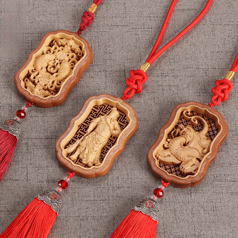 桃木汽车挂件木质创意礼品黄杨木精美雕刻车载后视镜挂饰车内吊饰