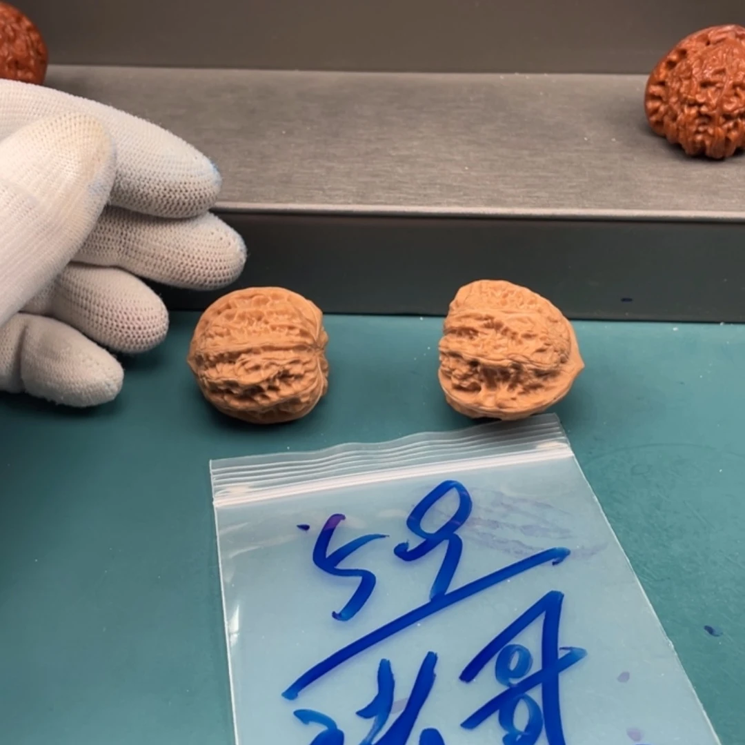 【闪购商品】文玩核桃核雕褚****丶
