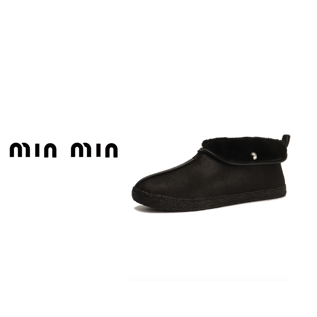 建议拍大一码【敏敏】秋冬款 国风复古羊皮毛一体两穿皮靴~W0826-3