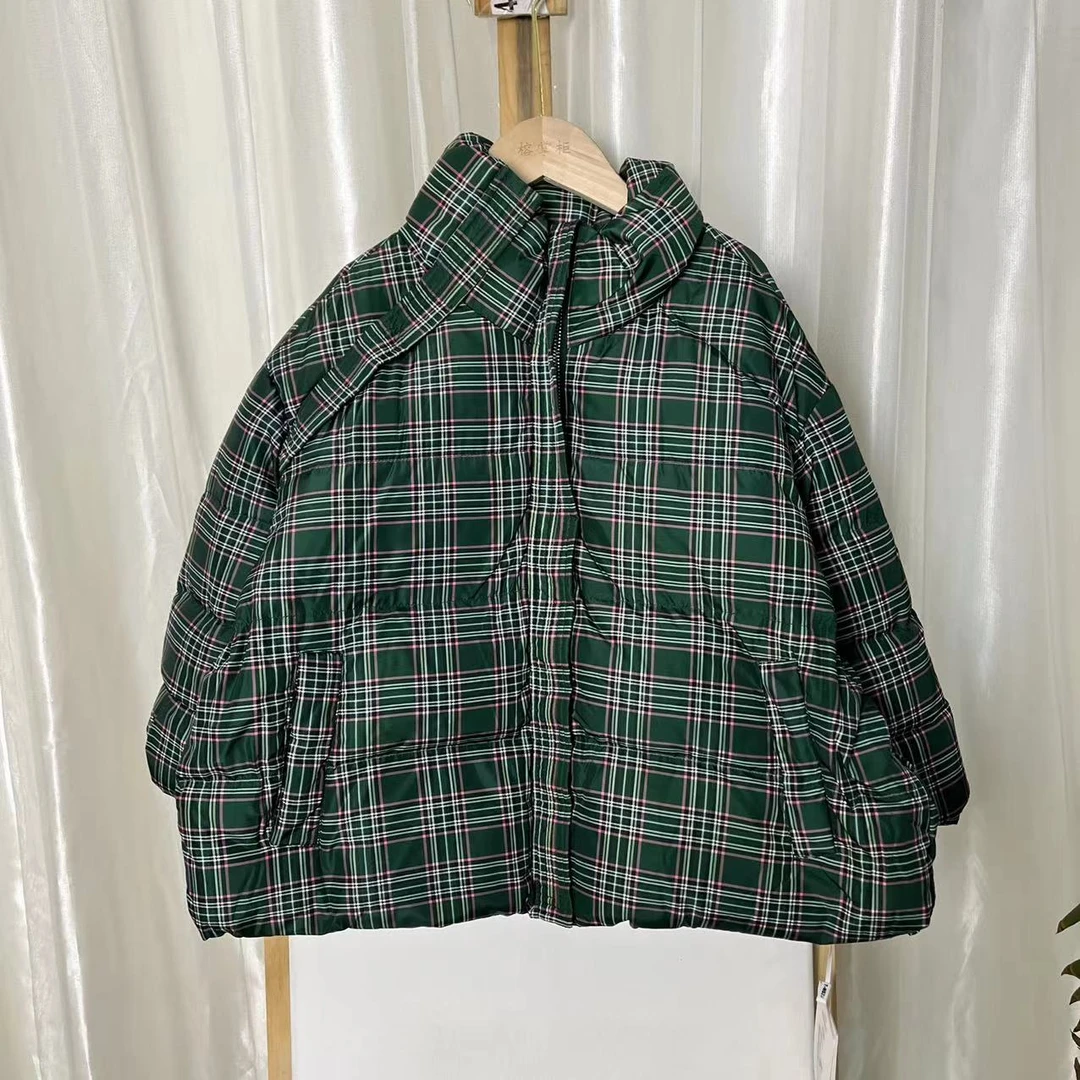 010绿色羽绒服2339