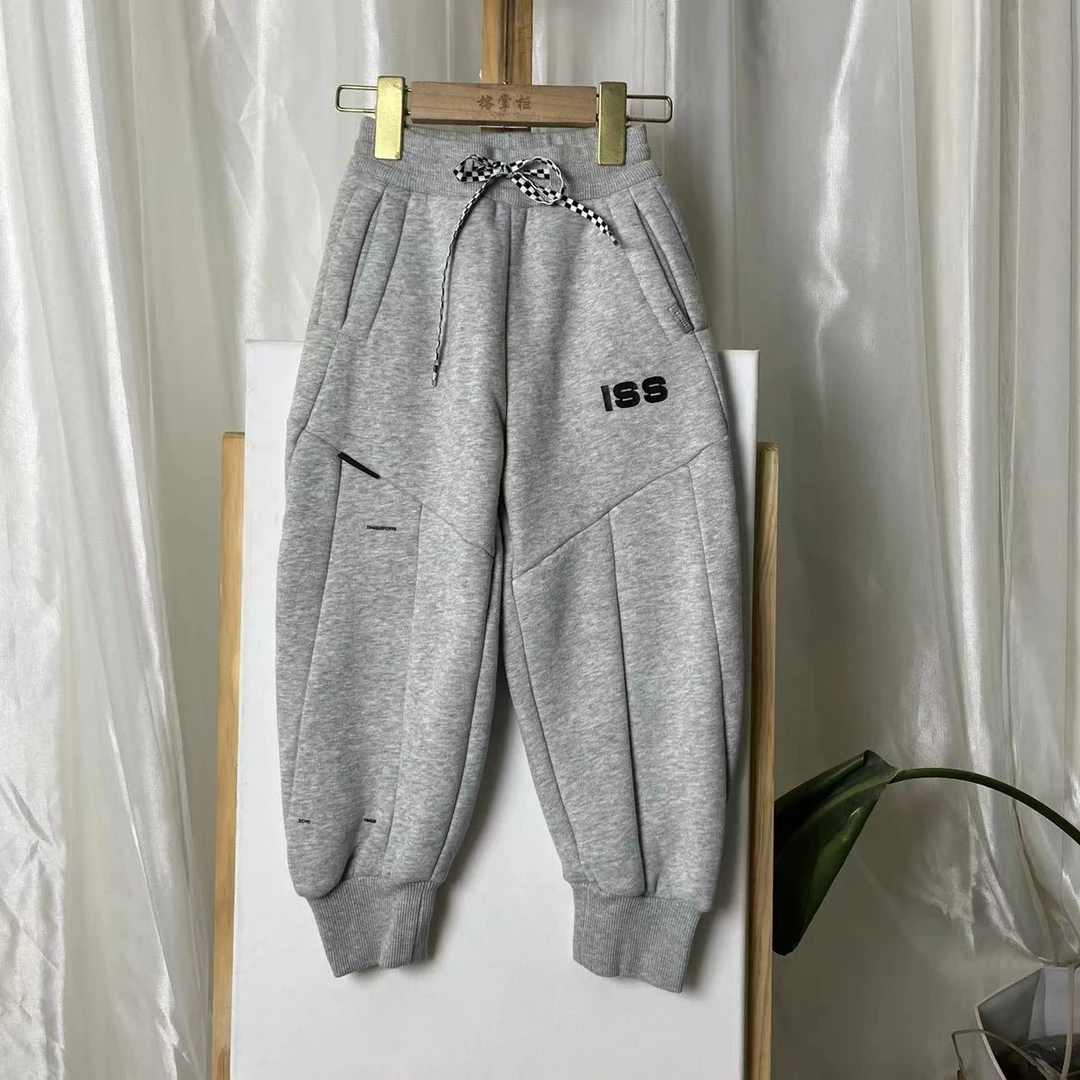 051灰色裤子 无吊1111