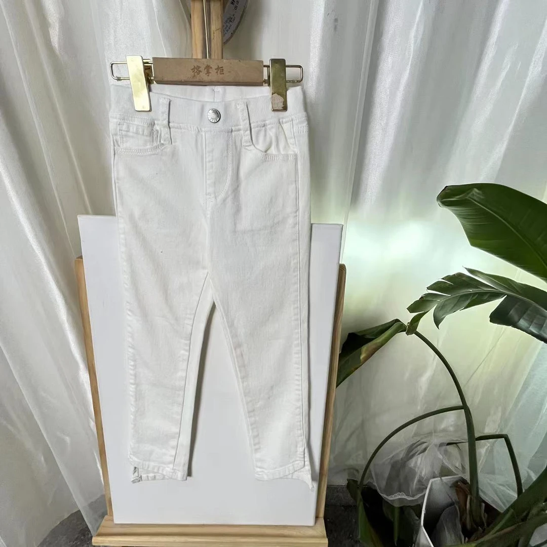 394白色裤子3395