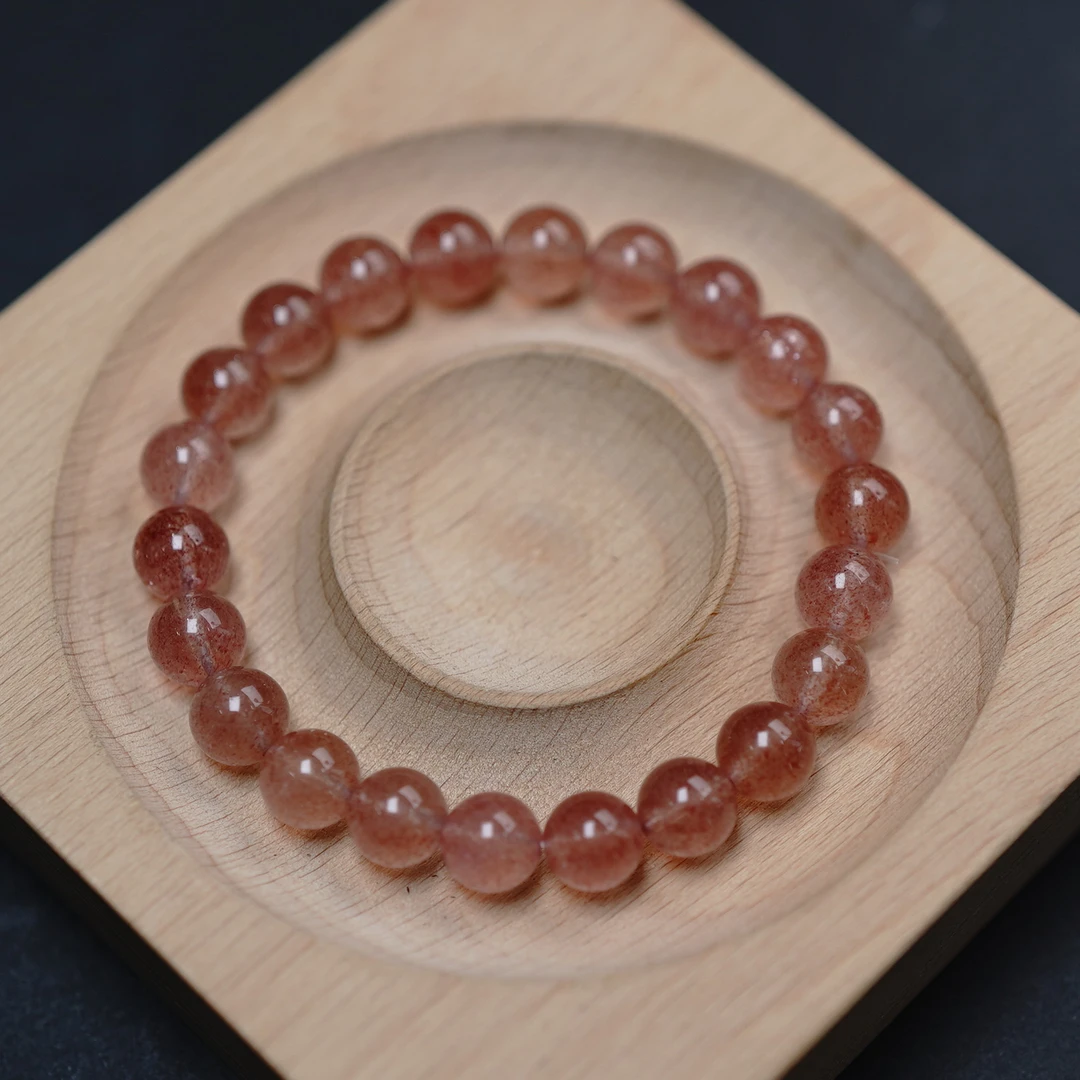 【彩虹糖】透体草莓晶手串-透明线 KT24031226