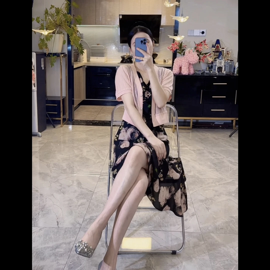 856【猪猪--孤品断码】气质温柔女装连衣裙套装时尚法式名媛设计感