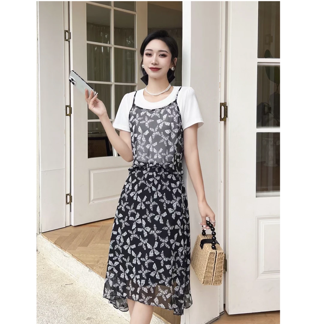 349气质修身显瘦连衣裙2025爆款洋气外出假两件遮肚子藏肉裙子