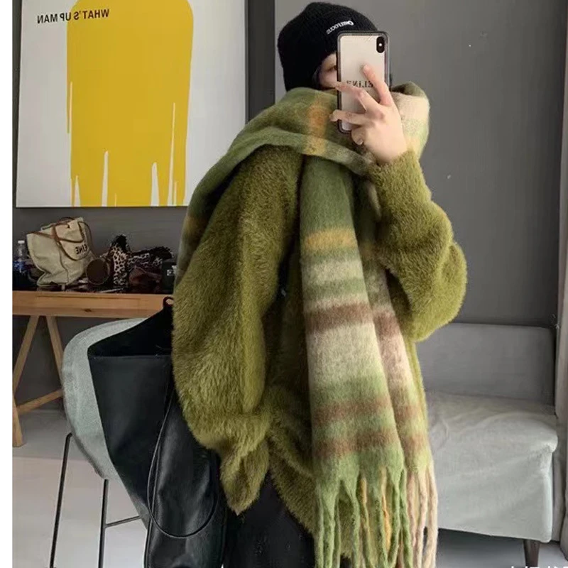 40巨推荐2023冬季新款圈圈纱各自围巾加厚保暖流苏披肩网红高级感