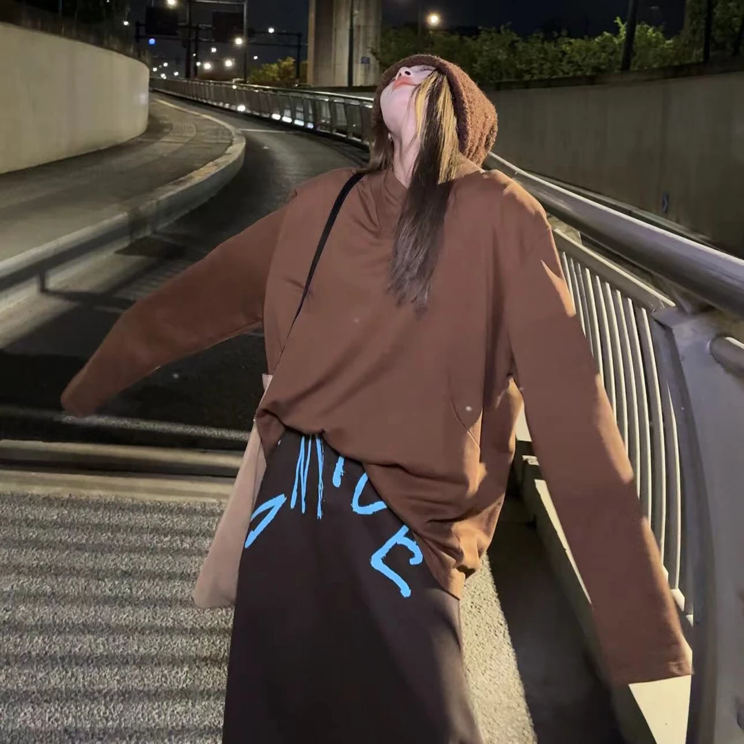 慵懒风双层领垫肩卫衣