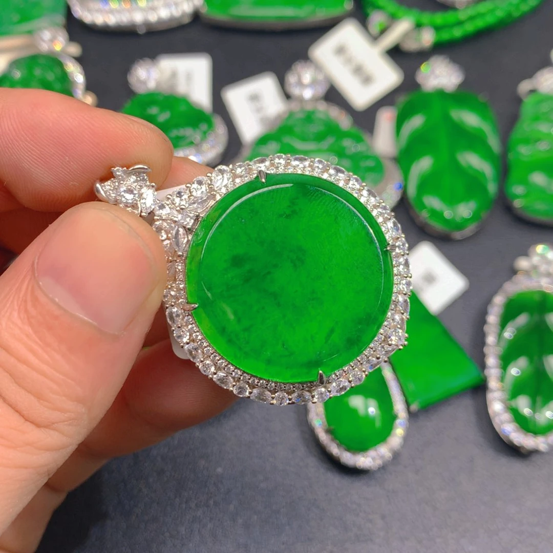 翡翠颈饰银S925镶嵌111111111111