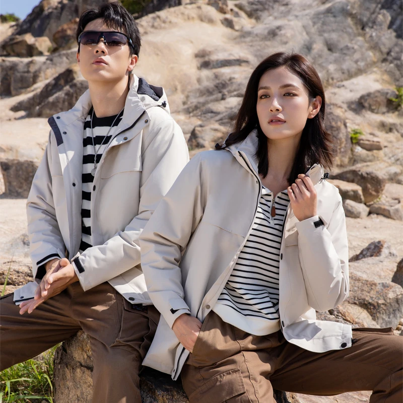 3066加厚加绒保暖冲锋衣冬季户外运动软壳休闲连帽秋冬防泼水